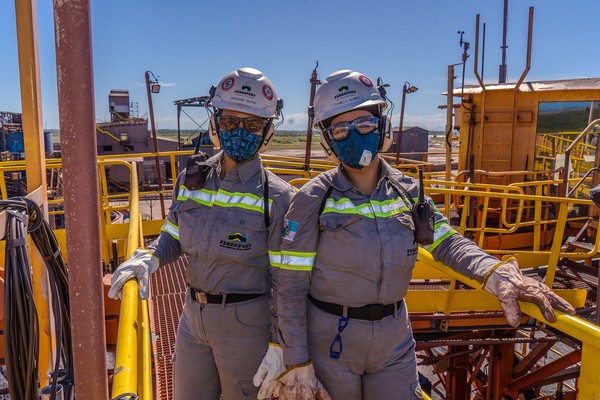 Participação das mulheres em terminal de minério no Açu cresce 100%