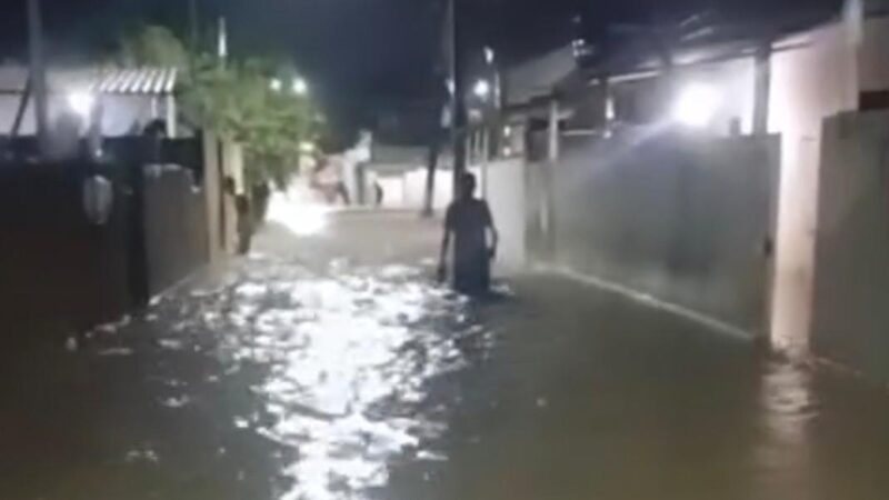 Temporal causa transtornos em vários pontos de Campos