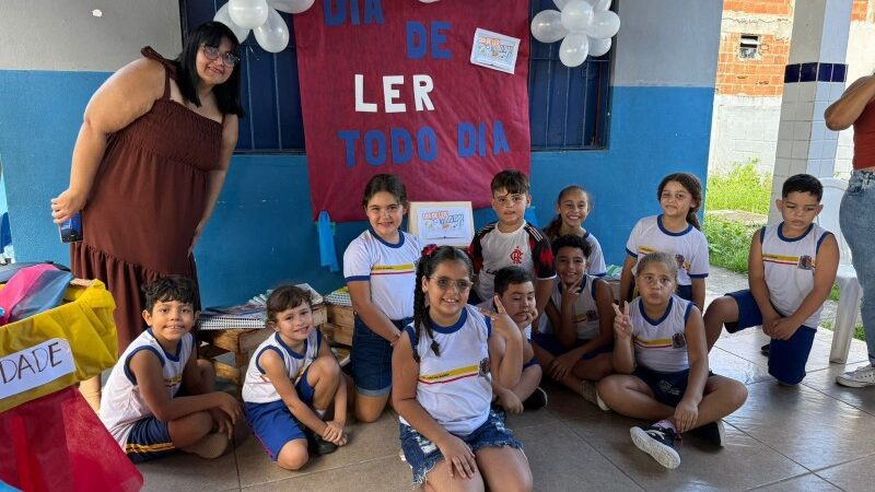 Projeto “Dia de Ler Todo Dia” fortalece hábito da leitura nas escolas de SJB