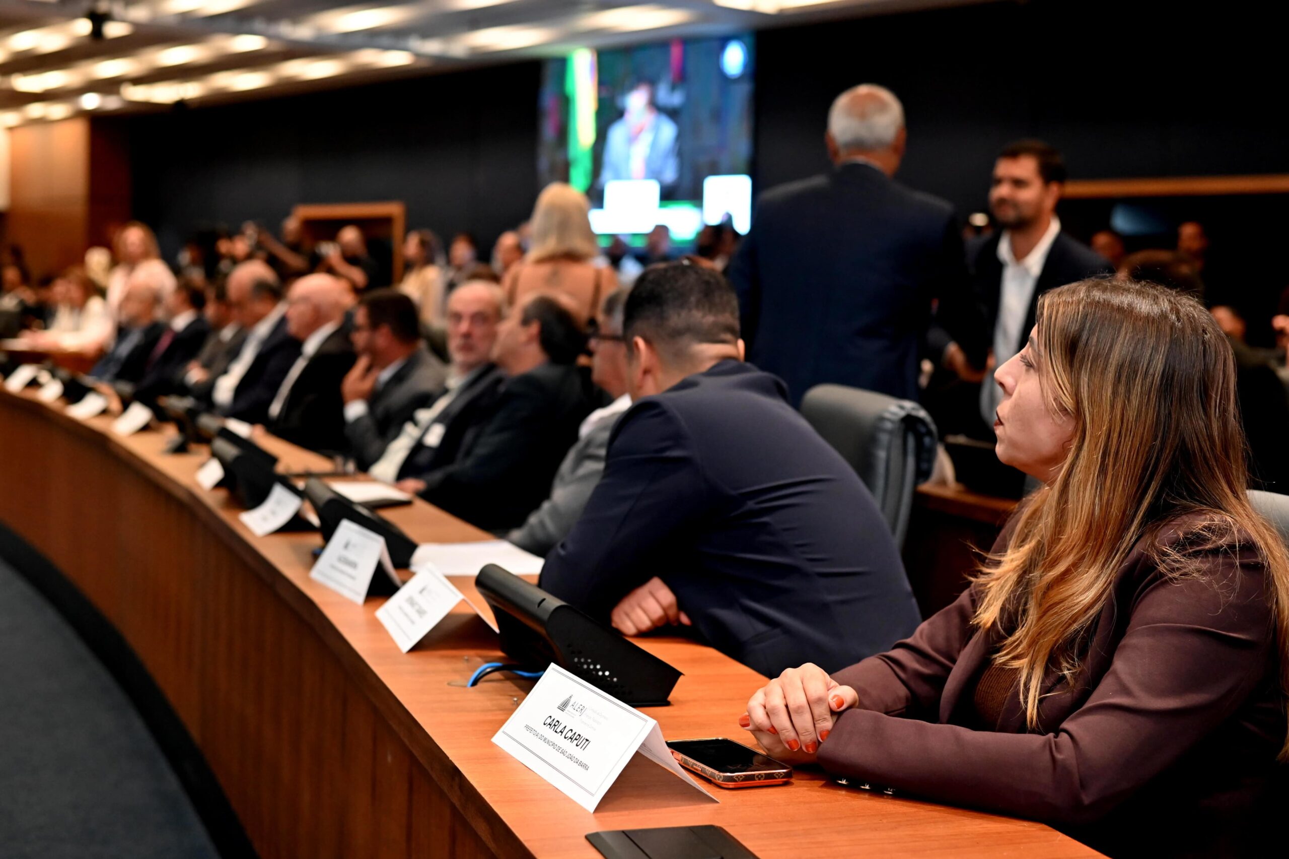 Com menos royalties, Prefeitura SJB tem medidas de contingenciamento e busca apoio em emendas na Câmara