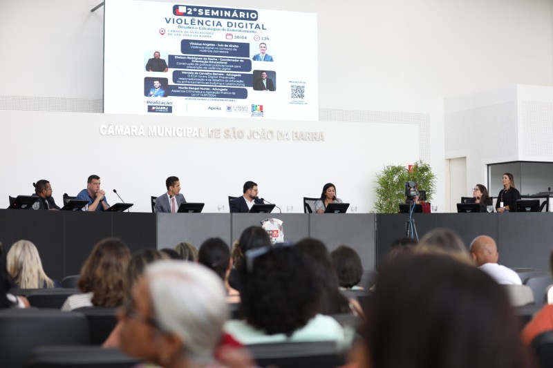 Profissionais da Prefeitura de SJB participam de Seminário sobre Violência Digital