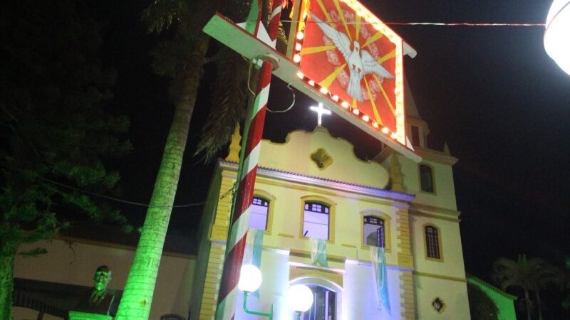 Tradicional Festa do Divino Espírito Santo na 251ª edição em SJB