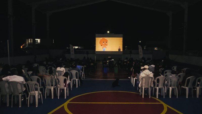 CineSolarzinho nesta sexta-feira em SJB