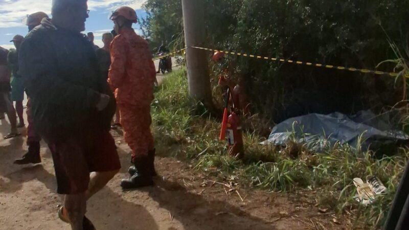 Acidente com duas motos e um caminhão na BR-356 em SJB mata uma pessoa e fere outras