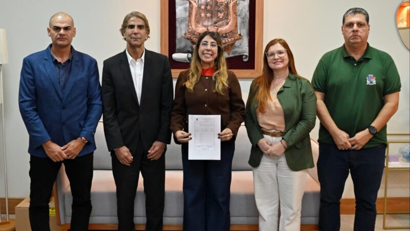 Reunião marca início do macro estudo para enfrentamento da erosão costeira em Atafona e no Açu