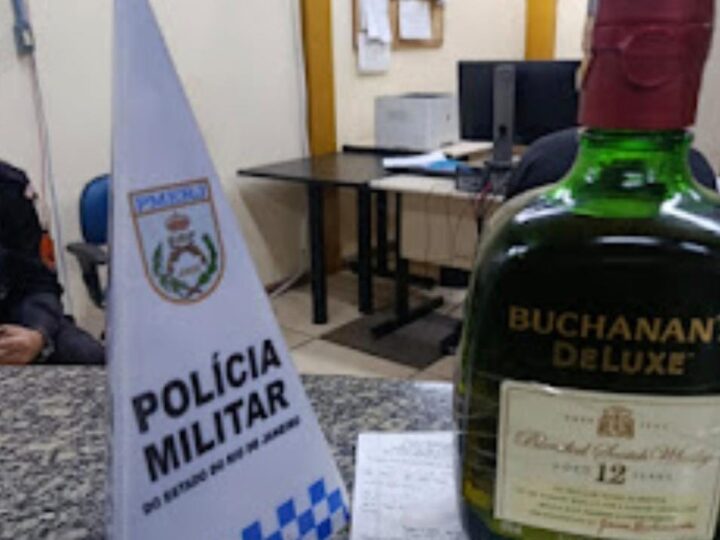 Furto de garrafa de whisky leva casal à delegacia em São João da Barra