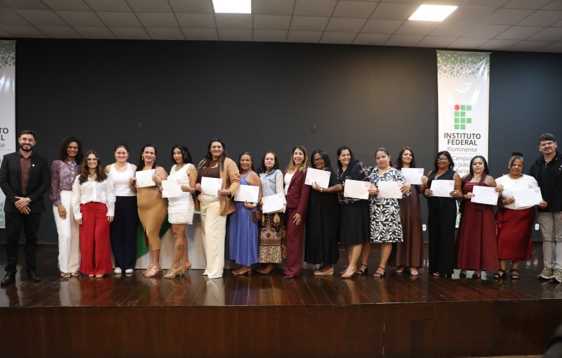 SJB forma mulheres em curso de Eletricista Instaladora Predial de Baixa Tensão
