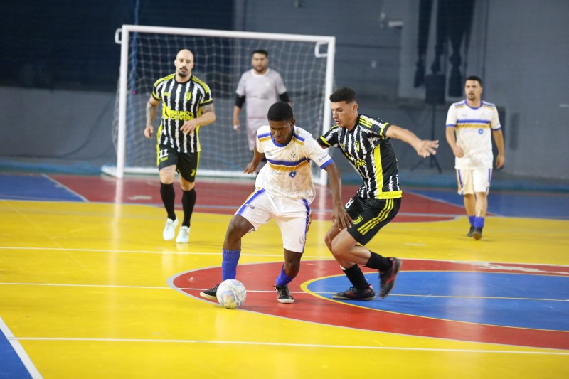 Real Madrid e Atafona vencem na abertura do 1º Campeonato Sanjoanense de Futsal