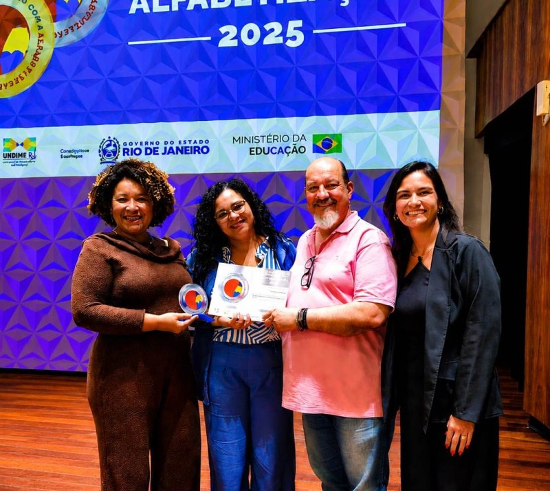 SJB conquista Selo Prata do Compromisso Nacional Criança Alfabetizada em 2026