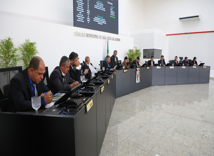 Vereadores realizam primeira sessão ordinária após recesso parlamentar e aprovam várias matérias 