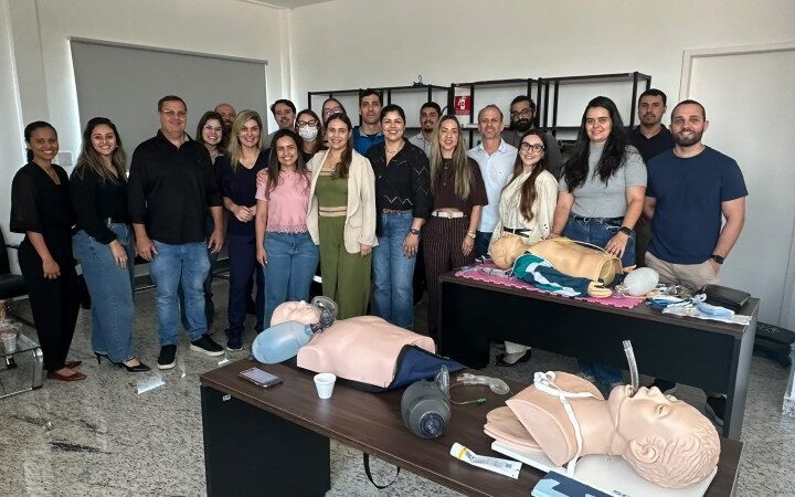 Médicos da Urgência e Emergência de São João da Barra passam por reciclagem