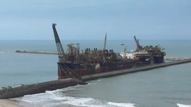 Porto do Açu planeja investir R$ 512 milhões para avançar no descomissionamento de plataformas de petróleo