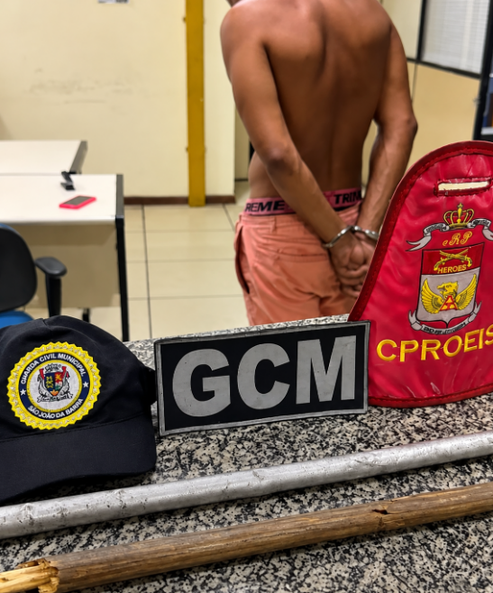 Homem é detido após agredir outro na praça da Estação das Artes, em São João da Barra